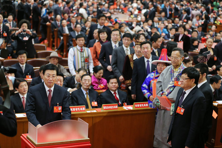 組圖：十八大代表投票選舉中央委員會委員、候補委員和中央紀律檢查委員會委員