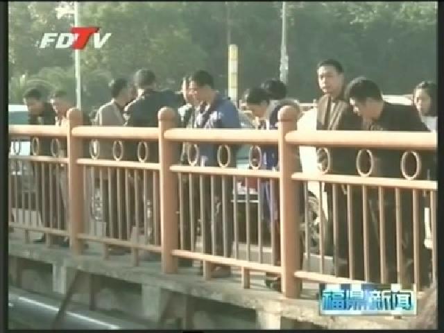 突出發展 著力民生 依法履職 服務大局——市人大常委會2013年工作回顧