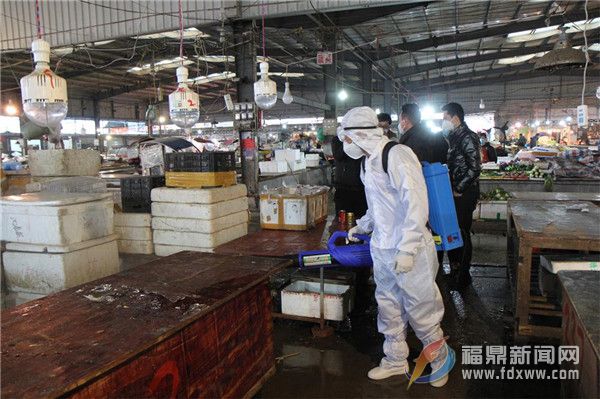 防疫一線黨旗飄揚，太姥山鎮綜合執法大隊黨支部在行動