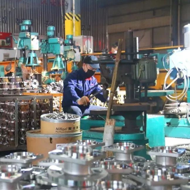雪中送炭，小城大愛！福鼎企業家復工不忘助力疫情防控
