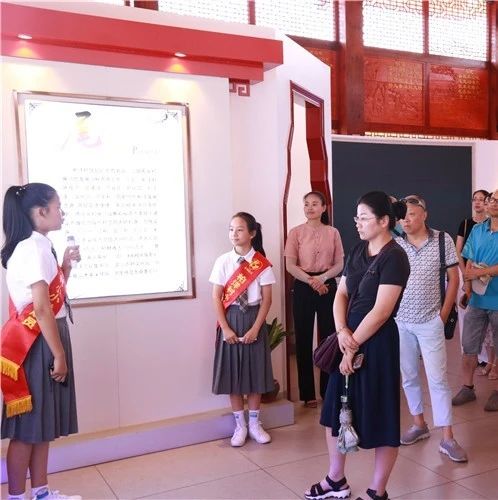 暑假干啥呢？這群柏洋小學(xué)生假期里化身講解員！