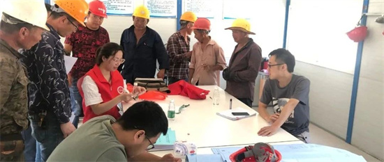 福鼎農民工的“憂酬煩薪”事，他們在“解”！