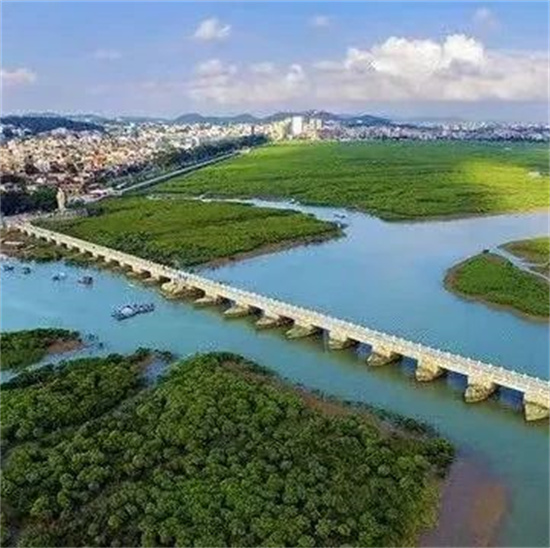 這座寶藏城市，心動(dòng)不止“億點(diǎn)點(diǎn)”