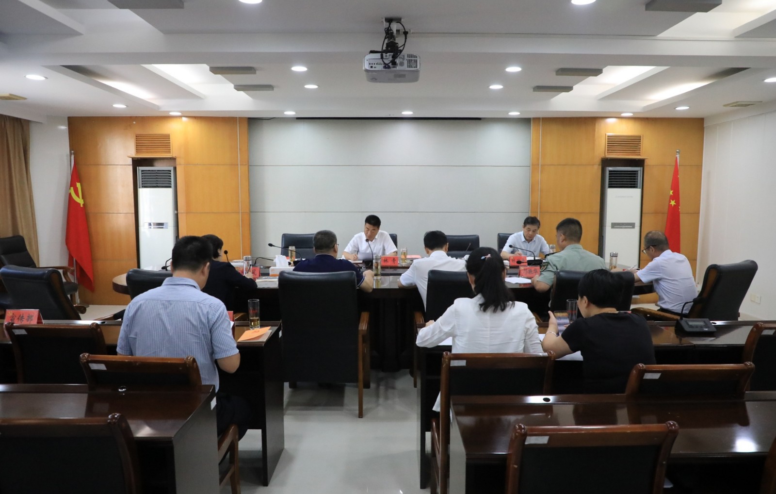 做好新形勢(shì)下黨風(fēng)廉政建設(shè)和反腐敗斗爭(zhēng)工作