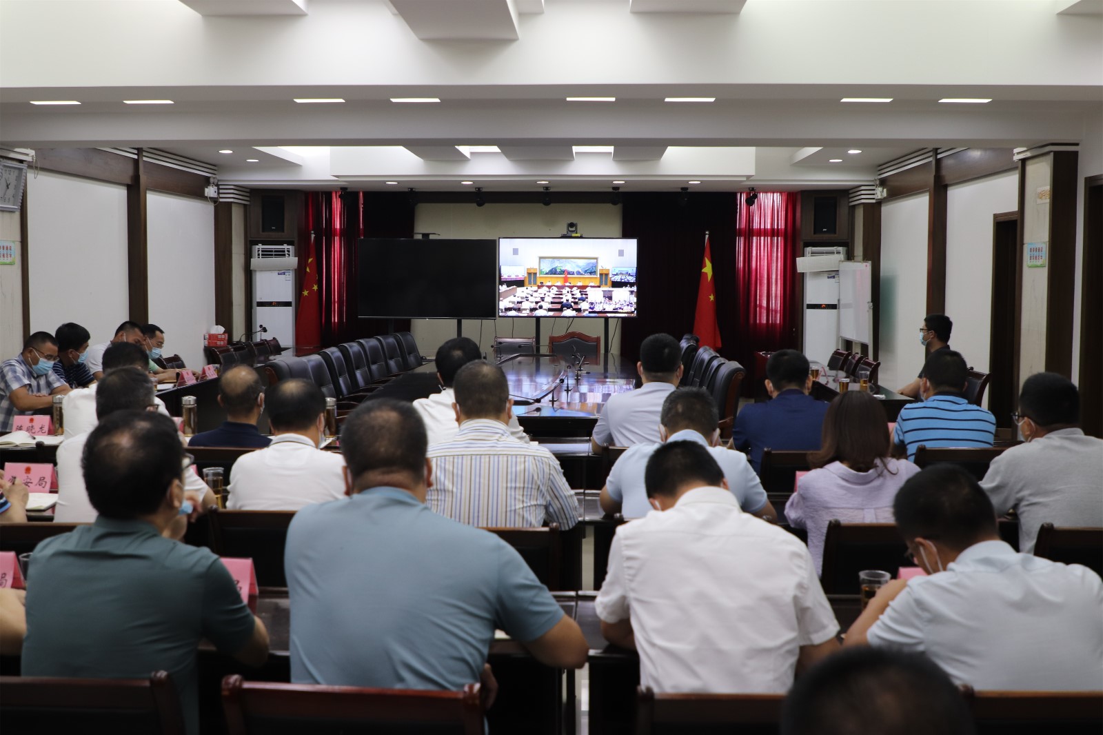 我市收聽收看全國、全省、寧德市安全生產電視電話會議